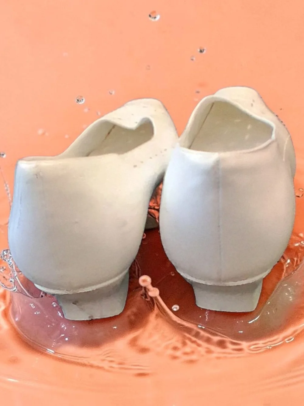 Vintage White Soft Style by Hush Puppie Laser-cut Women's Shoes Size 8.5 Work